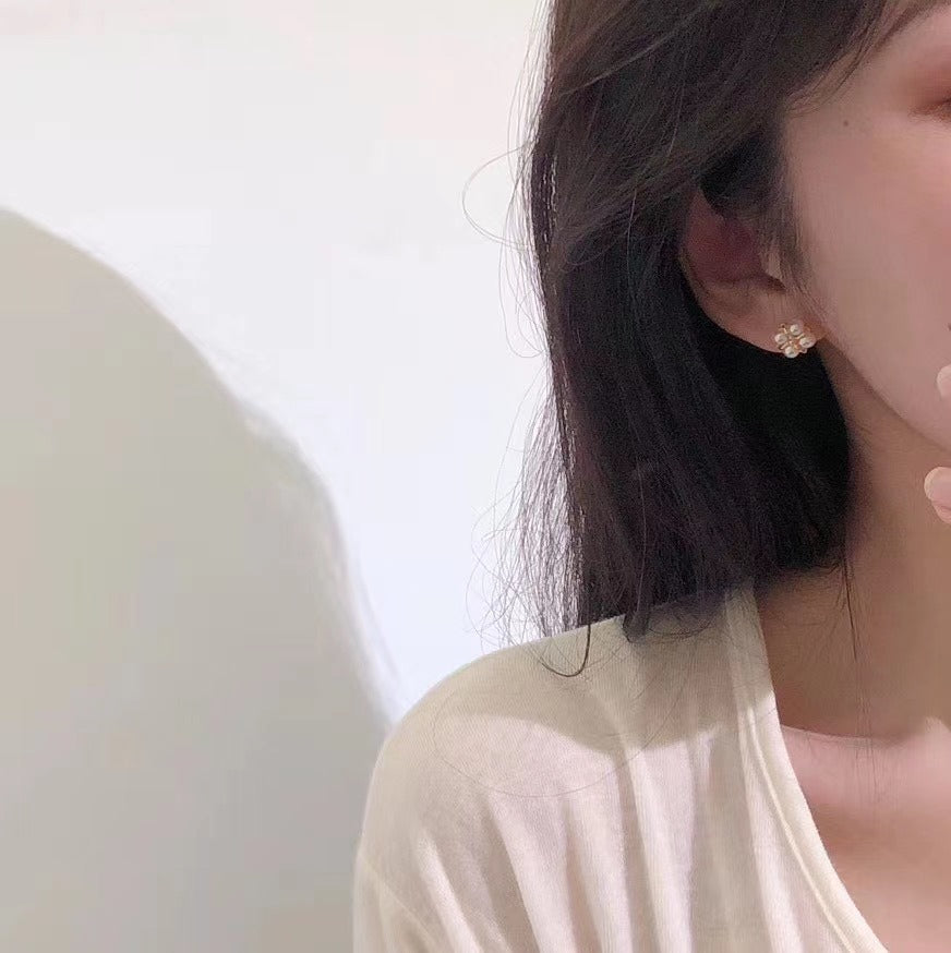 Natural Light Pearl Earrings 925 Sterling Silver