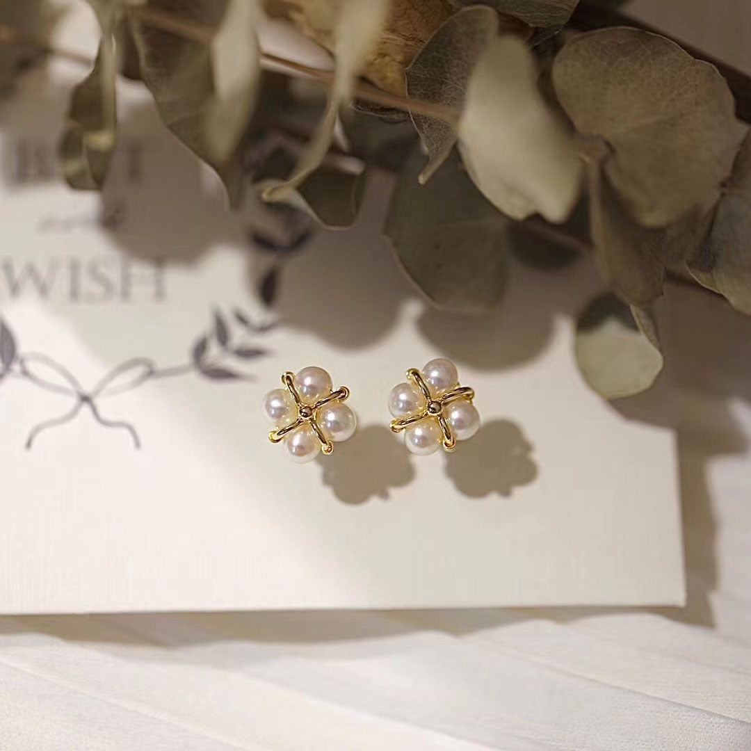 Natural Light Pearl Earrings 925 Sterling Silver