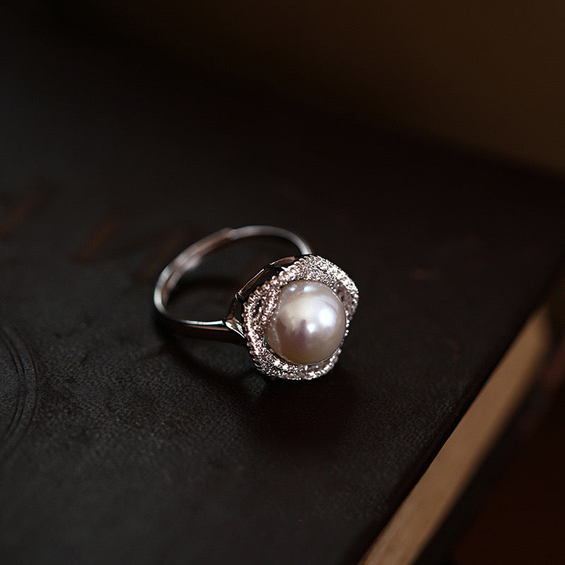 Natural Freshwater Pearl Rose Shape Ring Pearl Size 10mm