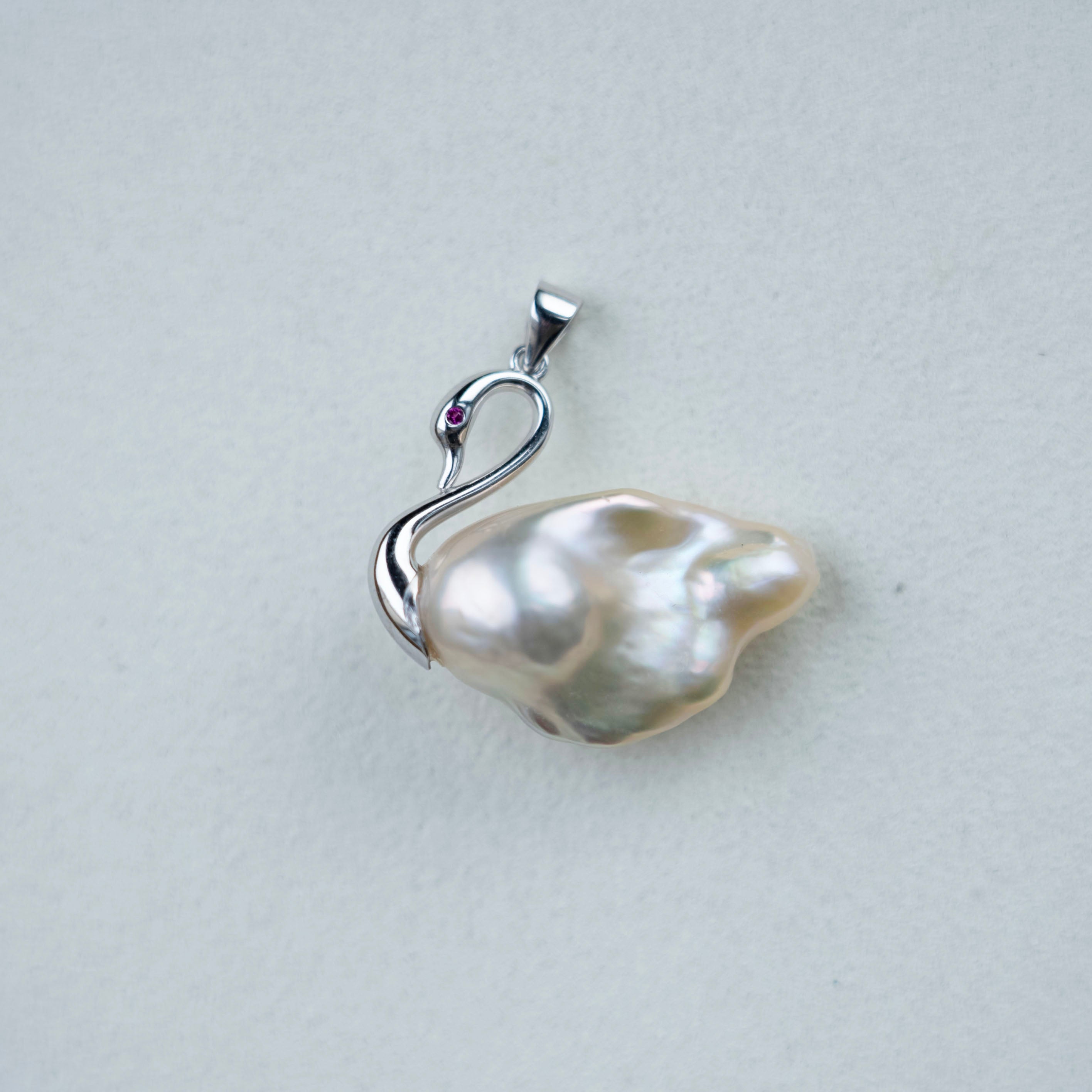 Handmade DIY Pearl Jewelry Swan Shape Baroque Pearl Pendant