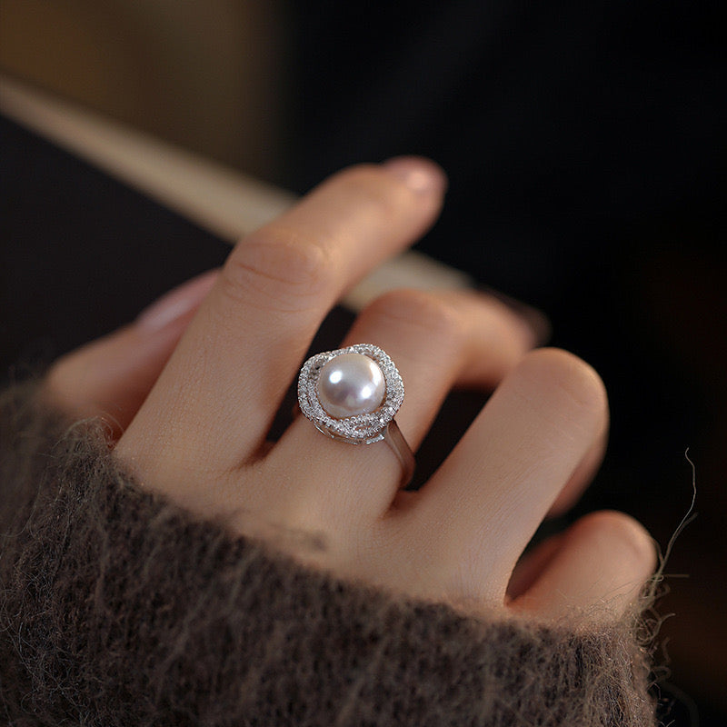 Natural Freshwater Pearl Rose Shape Ring Pearl Size 10mm